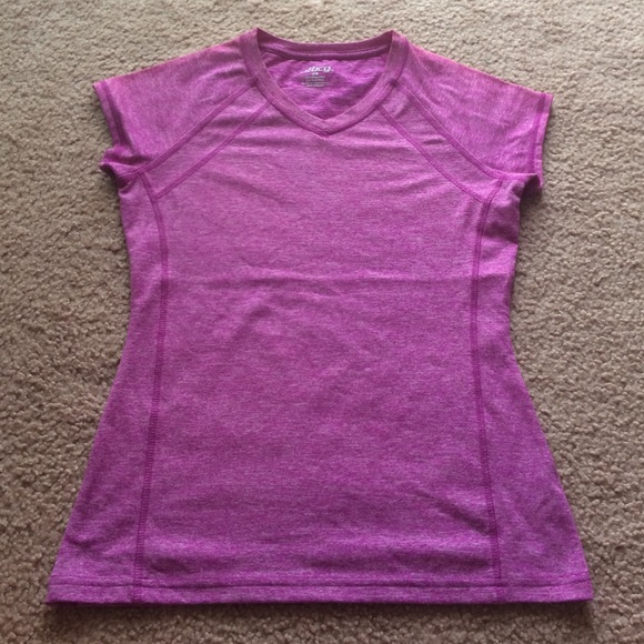 Sports shirt