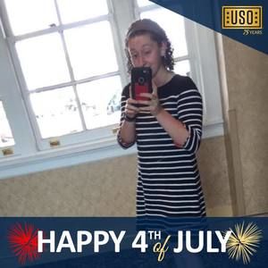 Meet your Posher, Monica