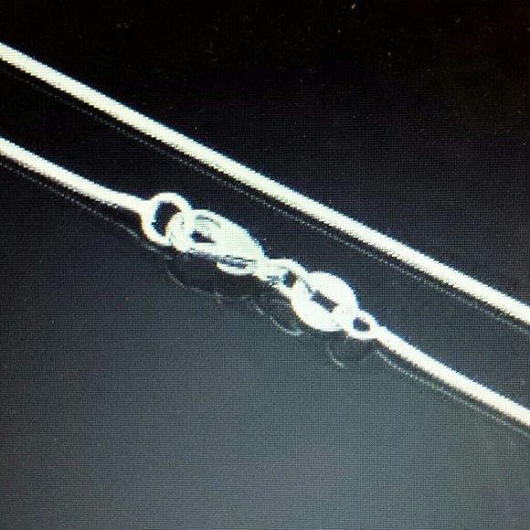 *FINAL* silver color smooth snake chain - Picture 3 of 3