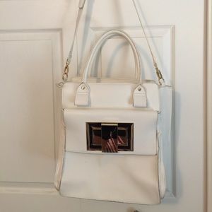 White shoulder bag