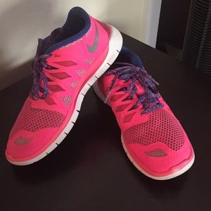Nike Free Runs
