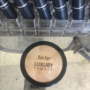 Ben Nye Banana Powder