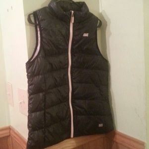 ! Nike vest