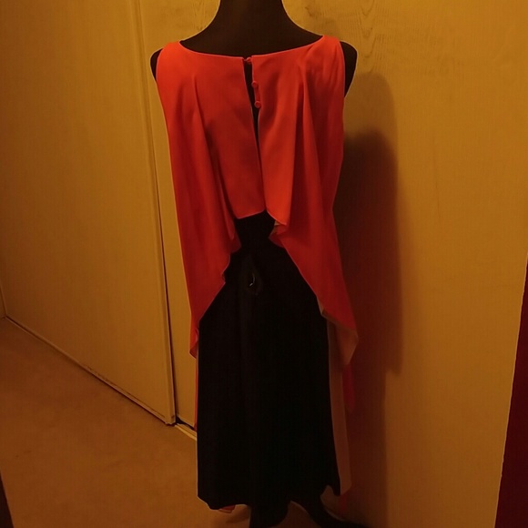 Dress - Picture 2 of 2