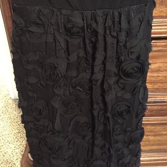 Dress - Picture 3 of 4