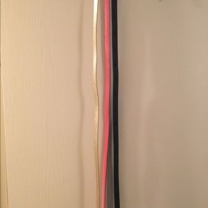 Cute skinny belts NWOT