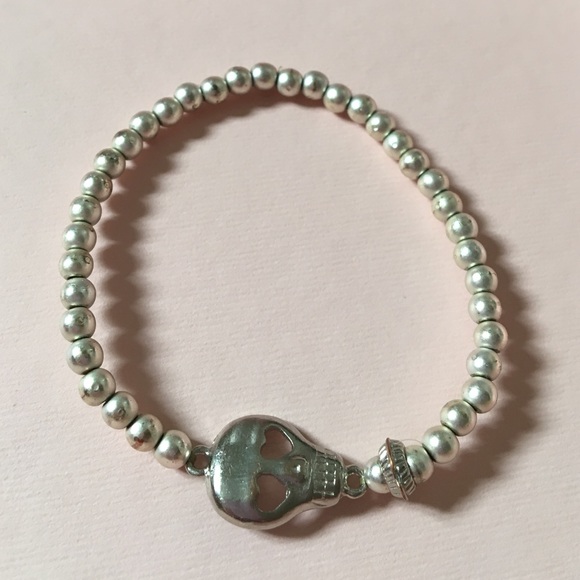 Skull bracelet