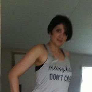 Meet your Posher, Cinthya