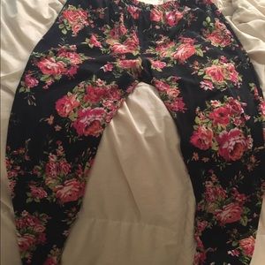 Cute flower leggings