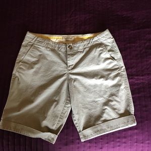 Light Gray Old Navy Bermuda Shirts sz 12