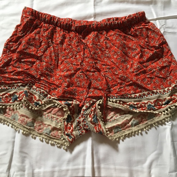 shorts - Picture 2 of 4