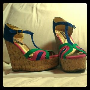 Dollhouse suede 6" heels