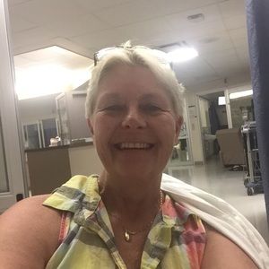 Meet your Posher, Denise