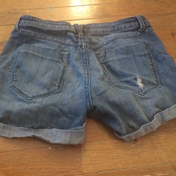 Jean Shorts - Picture 2 of 2