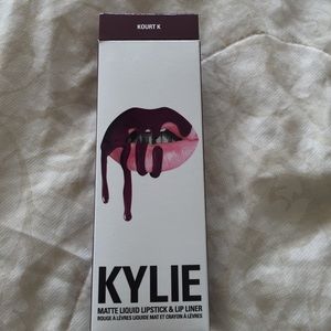 Kylie Matte Liquid lipstick and lip liner