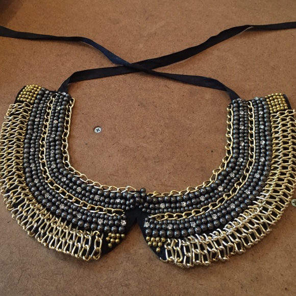 SUPER FUN chunky collar