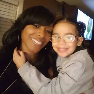 Meet your Posher, Doneshia