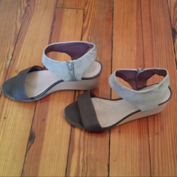 Camper Two Strap Sandals!!