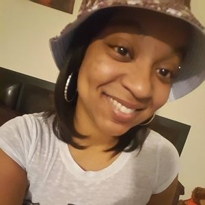 Meet your Posher, Vanna