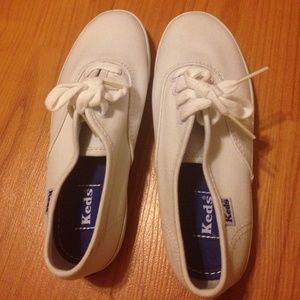KEDS size 13 youth