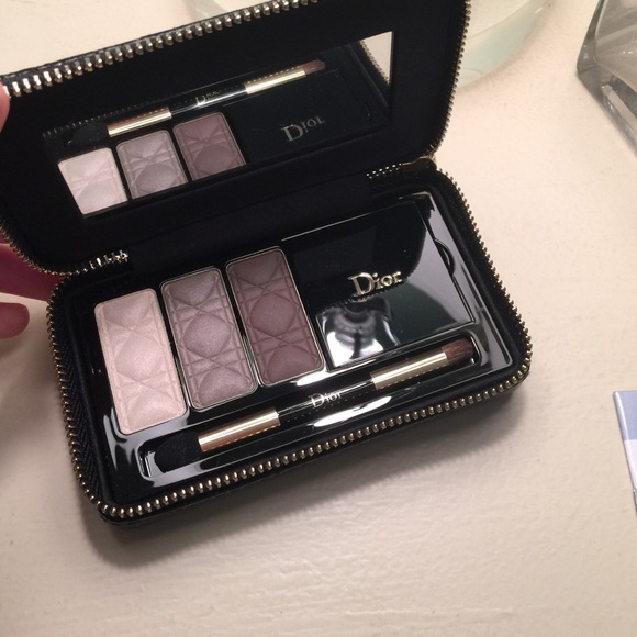 Dior eyeshadow and lip palette Clearance