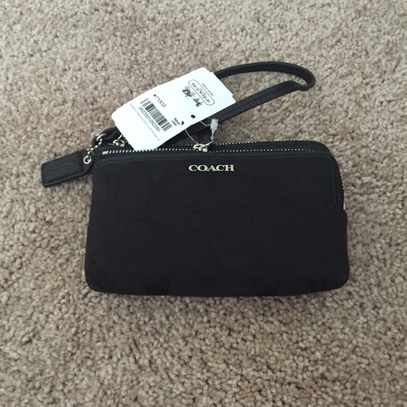 Coach Handbags - Gorgeous Coach Madison double zip wristlet NWT