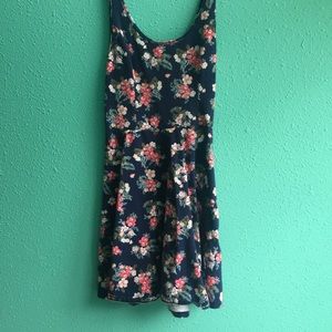 PRICE FIRM Hollister Mini Summer Dress