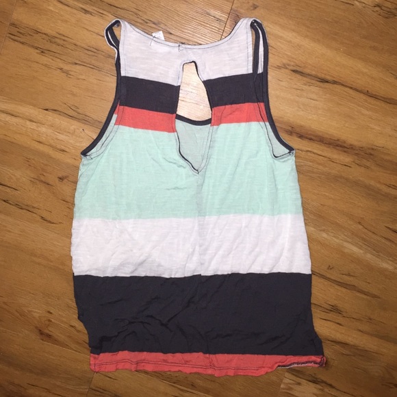 🚫BUNDLED🚫 Color Block Tank - Picture 2 of 2