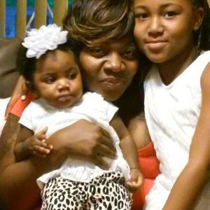 Meet your Posher, Malia