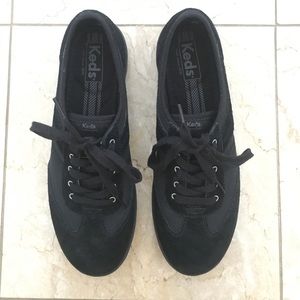 Keds Women's Size 8.5 Black Suede Sneakers