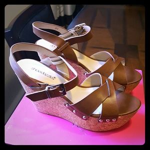Brown shoedazzle wedge heel sandals
