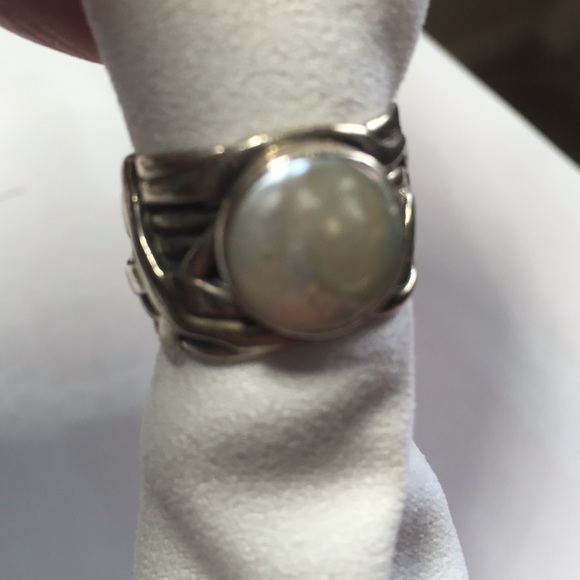 Sipada sterling ring