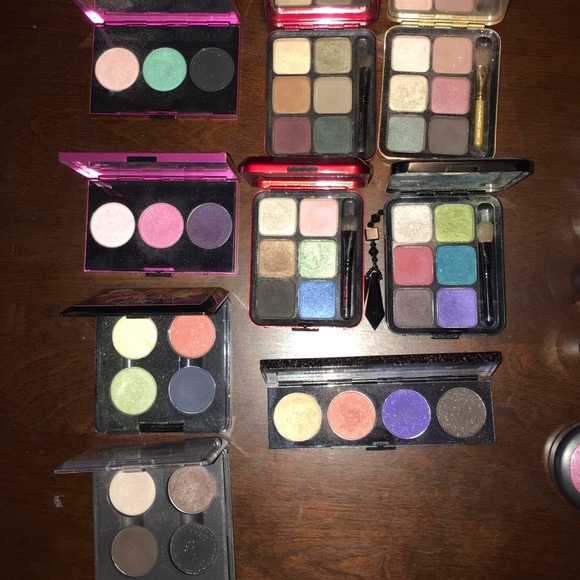 MAC LE Eyeshadow Palettes SALE!!! $25/each! - Picture 2 of 2