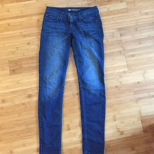 Dark denim Levi jeans