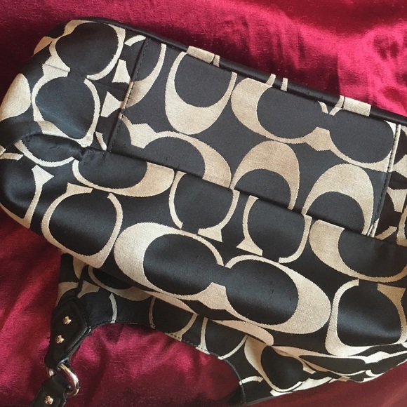 Coach Purse - Picture 3 of 4