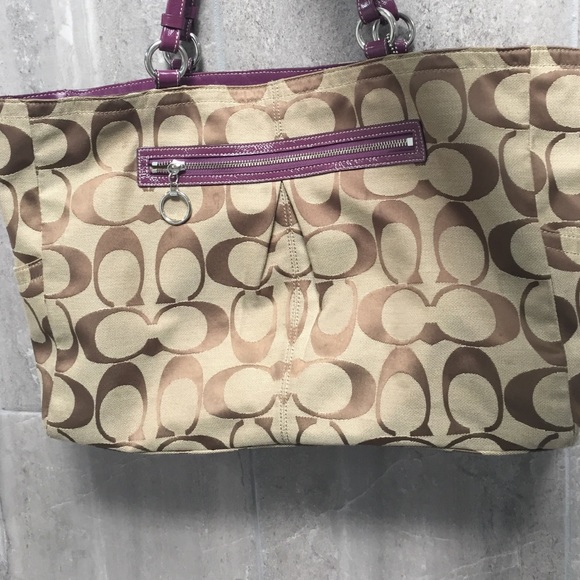 Oversized Coach Signature Bag