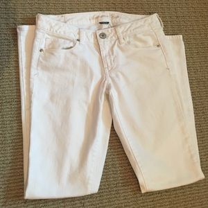 White American eagle jeans