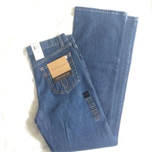 NWT Calvin Klein Jeans, stretch flare