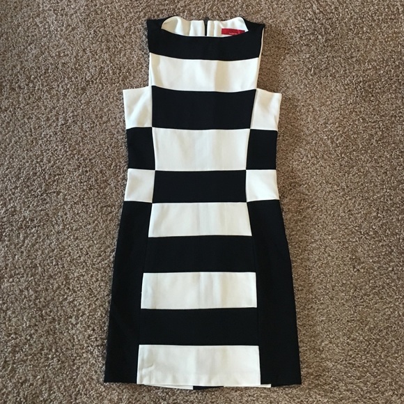 Saks Fifth Avenue Black & White Dress