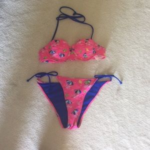 Golly hicks bikini top and bottom
