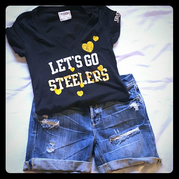 Abercrombie Distressed Midi Shorts