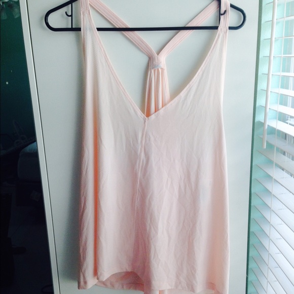 LULULEMON NWOT 🔴MAKE OFFER IM NICE 😊🔴