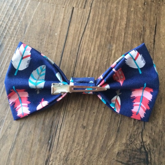 Handmade, Fabric Bow - Picture 2 of 2