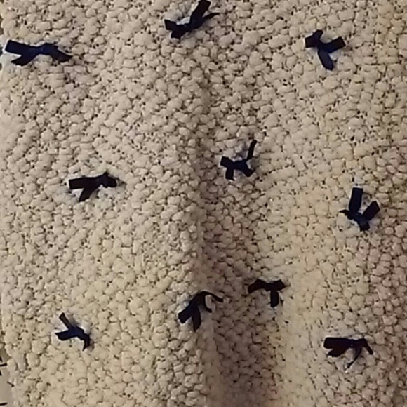 Sweater - Picture 2 of 3