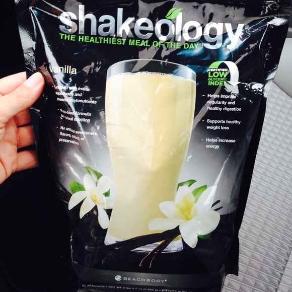Unopened 30 day vanilla Shakeology