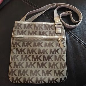Michael Kors Crossbody