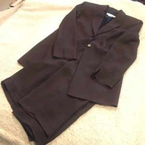 Beautiful Garfield and Marks suit (Nordstroms)
