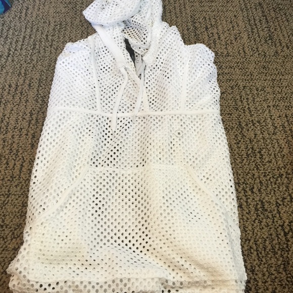 NWT Aeropostle boxy mesh/ net hoodie or coverup