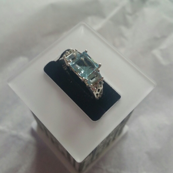 .925 Sterling silver ring with blue stones - Picture 2 of 5