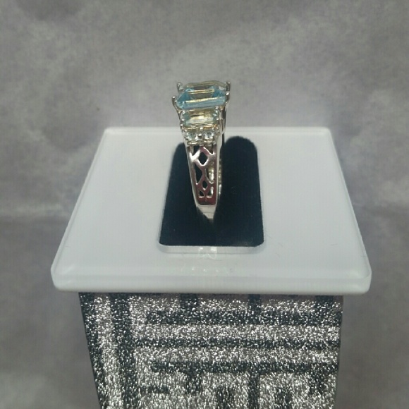 .925 Sterling silver ring with blue stones - Picture 4 of 5